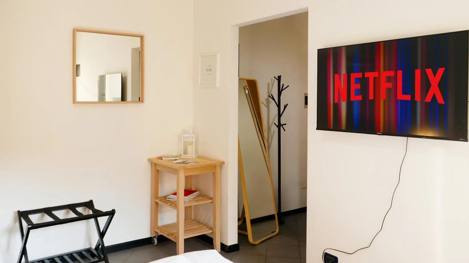 5Min A Piedi City Life-Mico-Metro-Ac-Self Check-In Milan 0*,  Italy